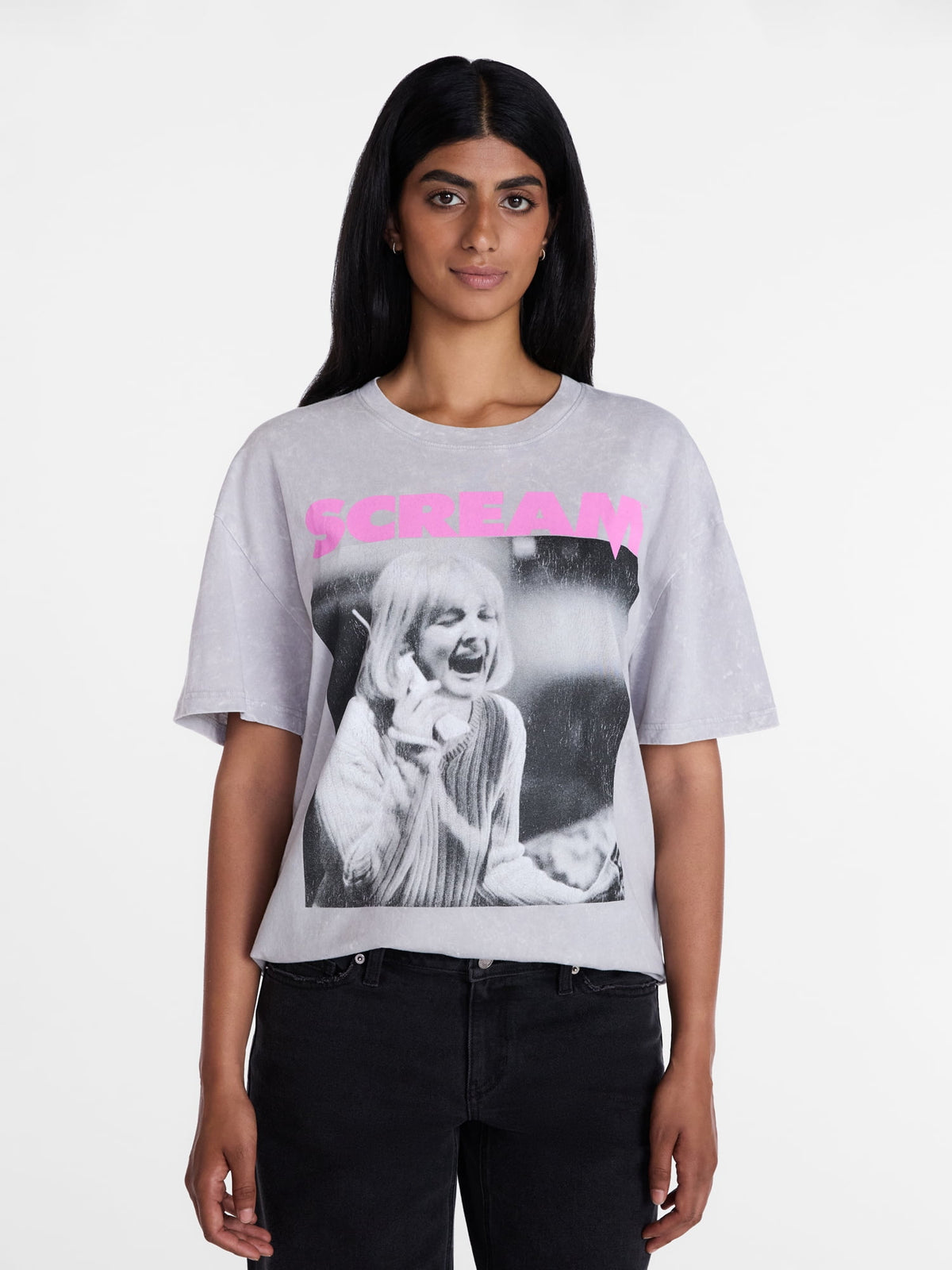 Scream Women's Halloween Graphic Tee with Short Sleeves, Sizes XXS-XXL