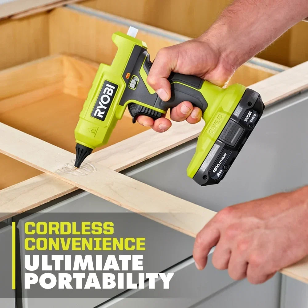 RYOBI 18V ONE+ Glue Gun Kit