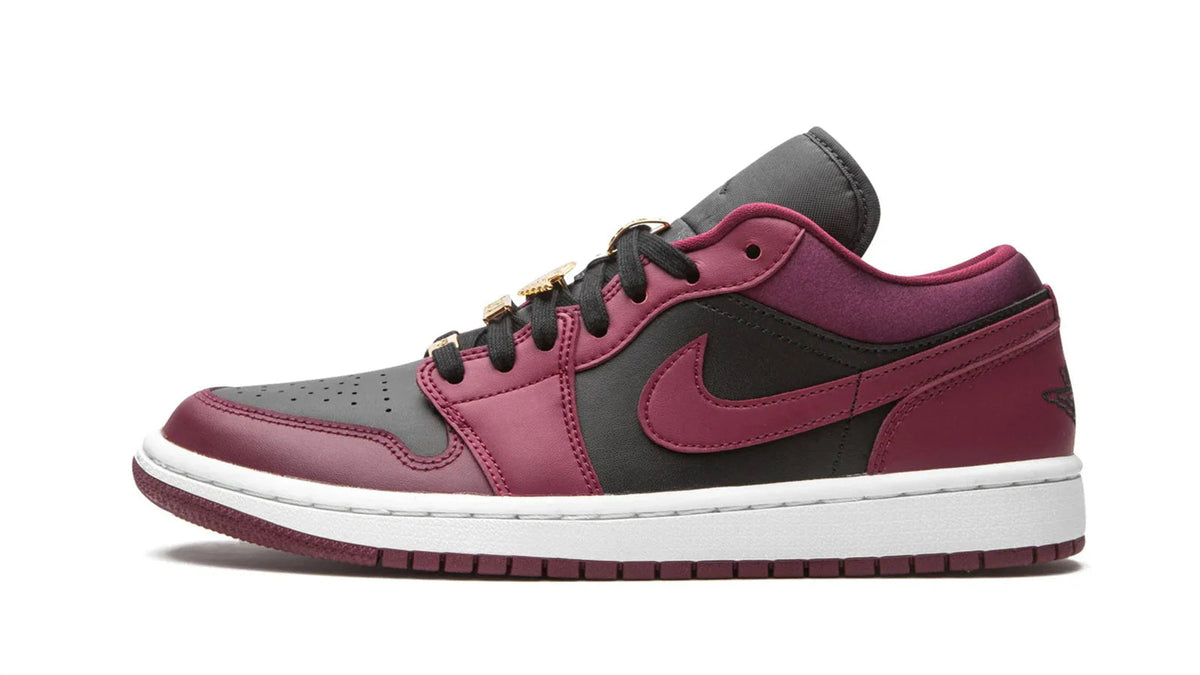 AIR JORDAN 1 Low SE Women's Sneakers - Beetroot