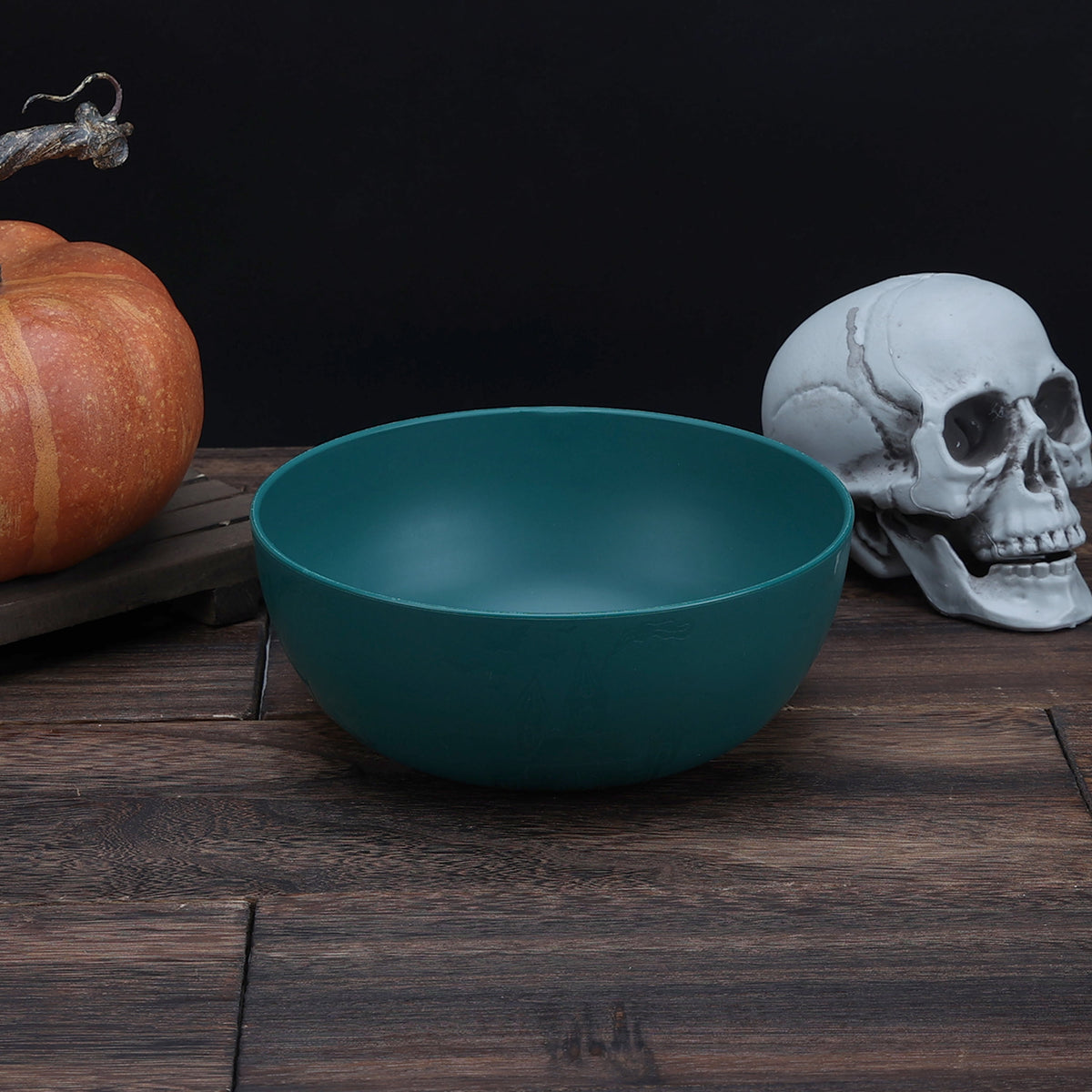 Mainstays 38 Ounce Round Plastic Etched Haunted House Bowl, Teal